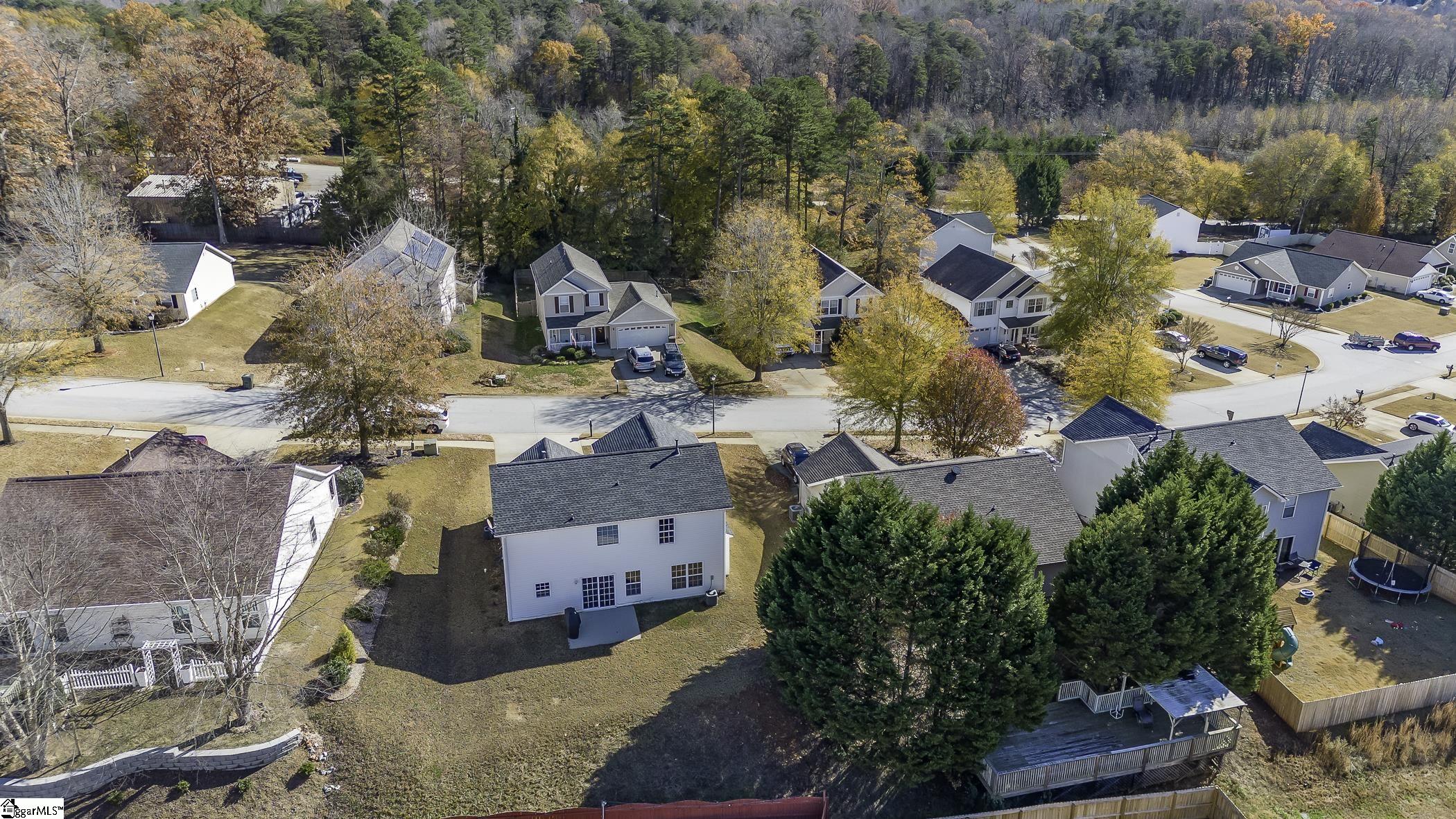 11 Jessica Way Greer, SC 29651 - Photo 3 of 32