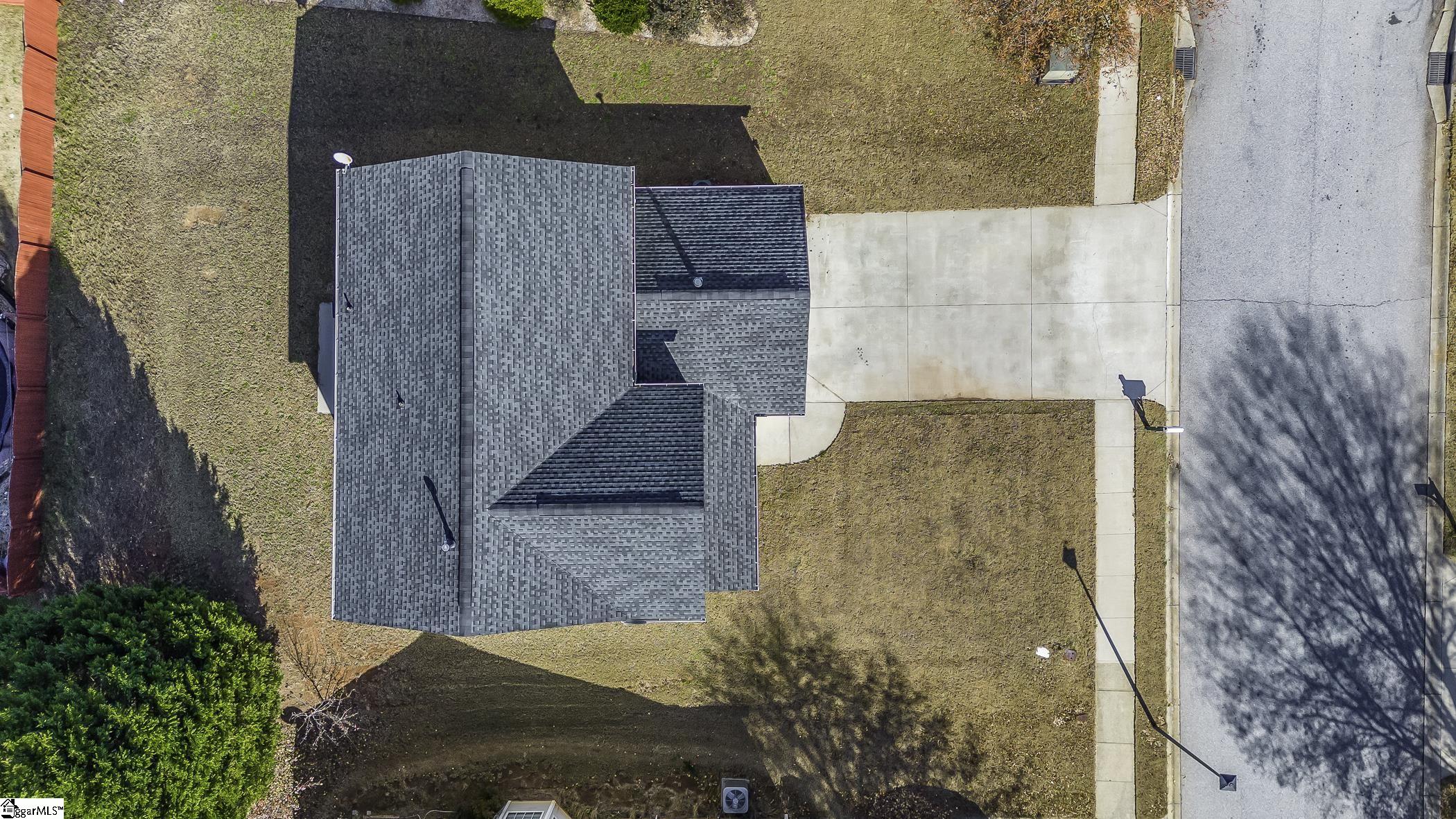 11 Jessica Way Greer, SC 29651 - Photo 5 of 32