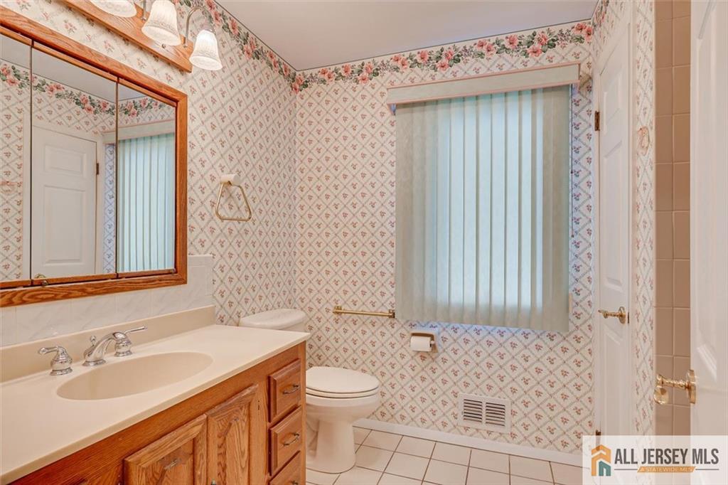 9 Boxwood Road Piscataway, NJ 08854 - Photo 28 of 51 Gallery Image 28