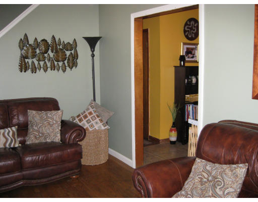 110 Newfield Road Springfield, MA 01119 - Photo 3 of 9