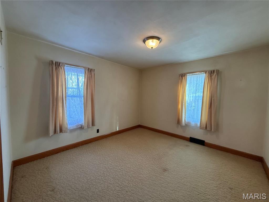 241 Arbor Drive Alton, IL 62002 - Photo 15 of 17