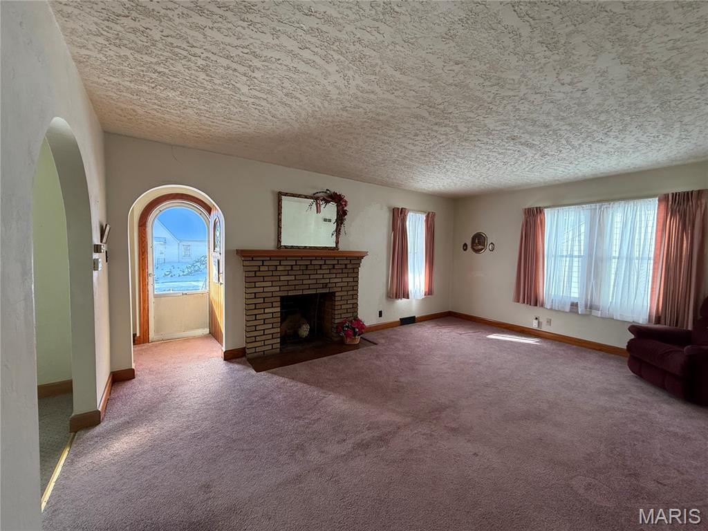 241 Arbor Drive Alton, IL 62002 - Photo 6 of 17