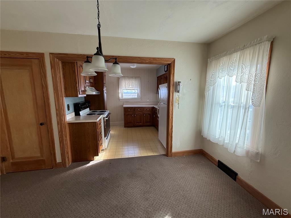 241 Arbor Drive Alton, IL 62002 - Photo 8 of 17