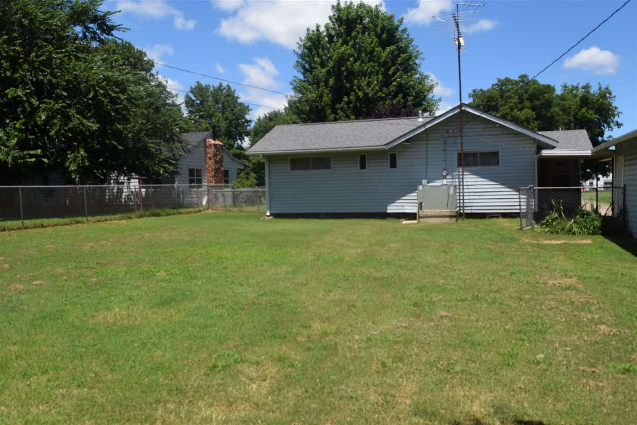 806 Locust Street Perry, OK 73077 - Photo 17 of 20 Gallery Image 17