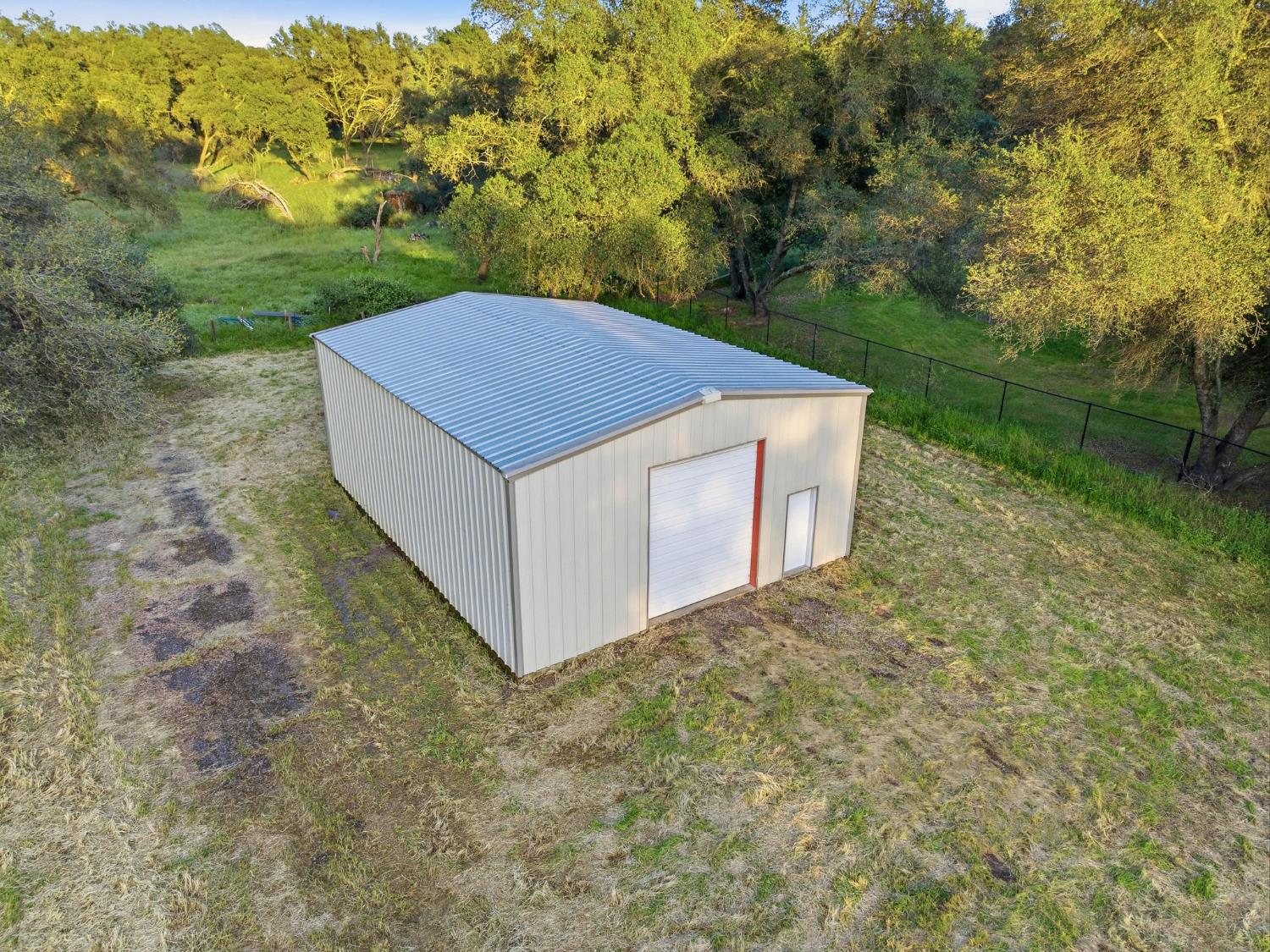 6845 Barton Road Granite Bay, CA 95746 - Photo 17 of 33 Gallery Image 17