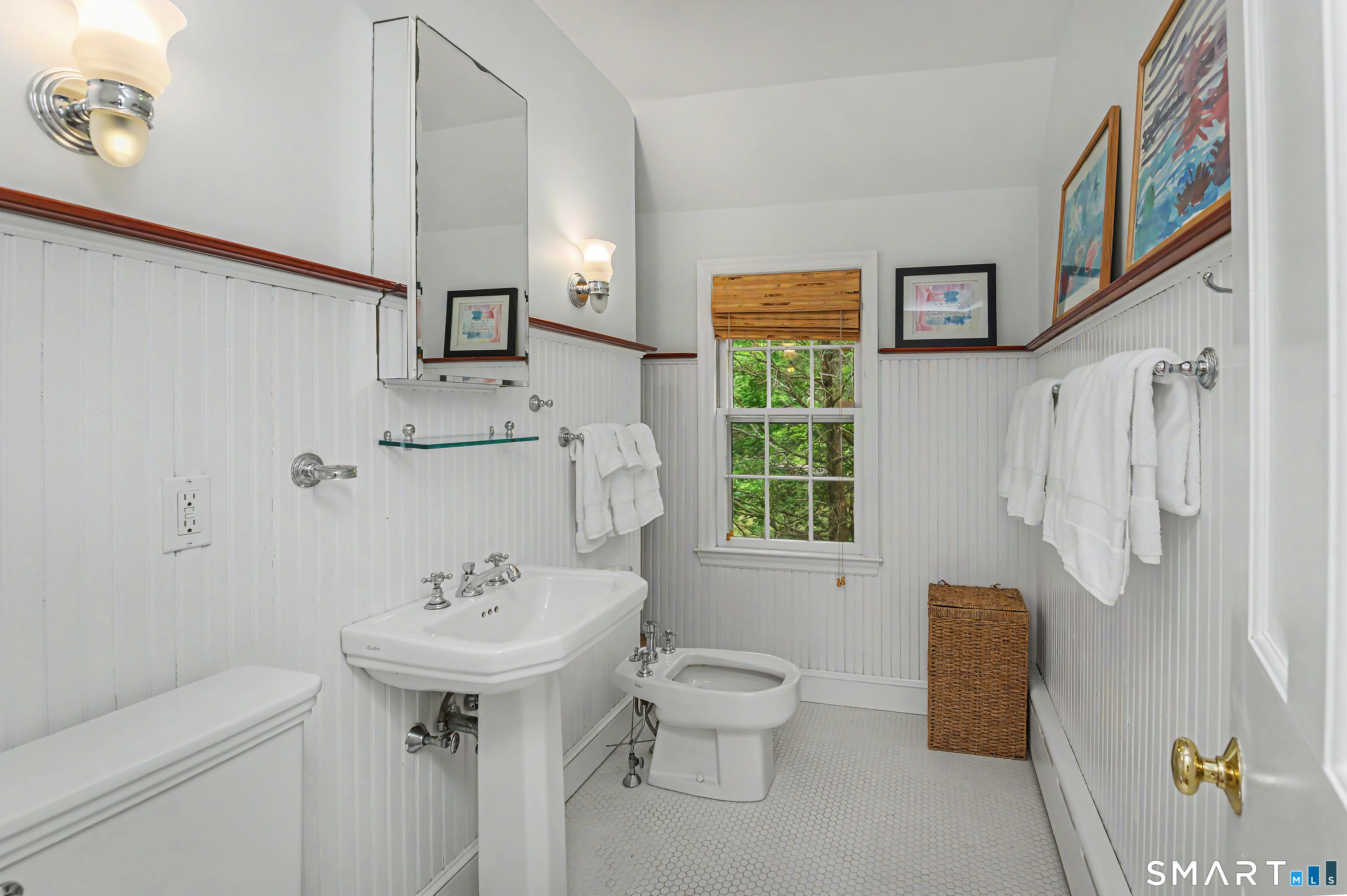 351 Wilton Road West Ridgefield, CT 06877 - Photo 23 of 40
