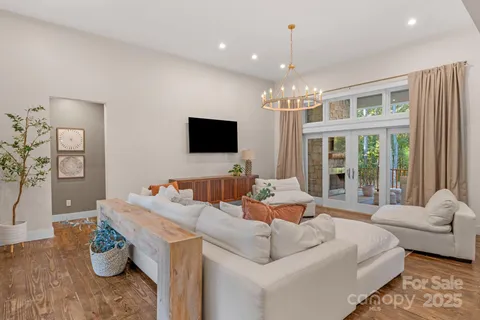 $995,000 | 3401 Sherman Drive, Lancaster, SC 29720