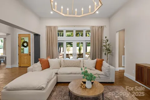 $995,000 | 3401 Sherman Drive, Lancaster, SC 29720