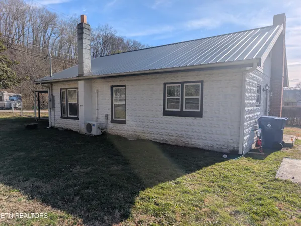 $148,000 | 359 Beans Fork Road, Middlesboro, KY 40965