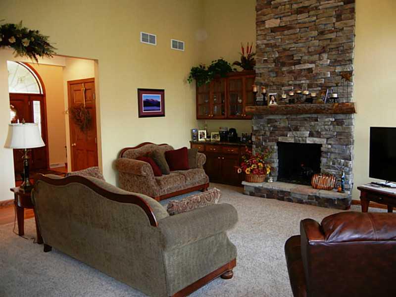 230 Ralston Road Sarver, PA 16055 - Photo 11 of 25 Great Room.