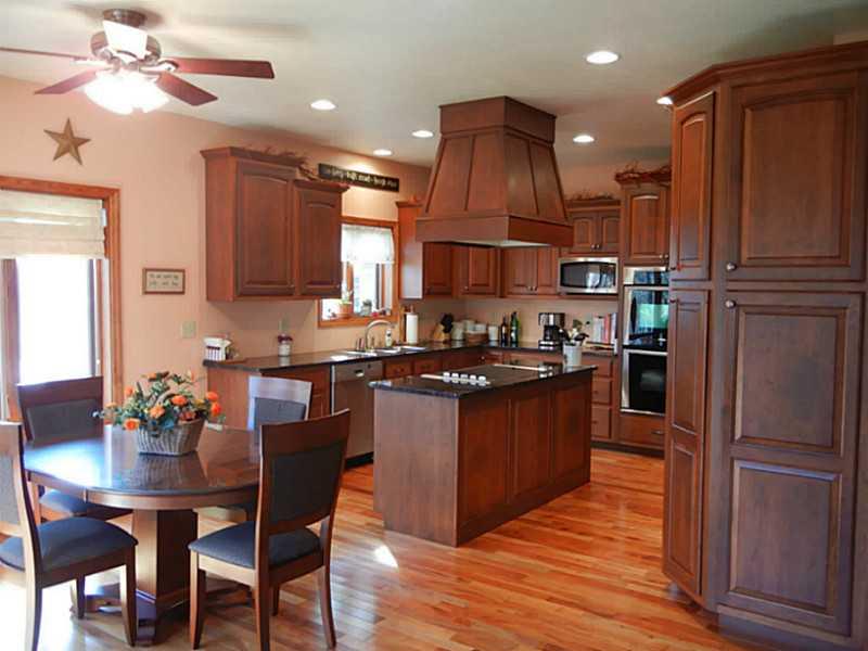 230 Ralston Road Sarver, PA 16055 - Photo 12 of 25 Kitchen.