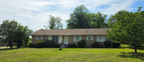 $399,999 | 125 Hunters Trail, Hendersonville, TN 37075