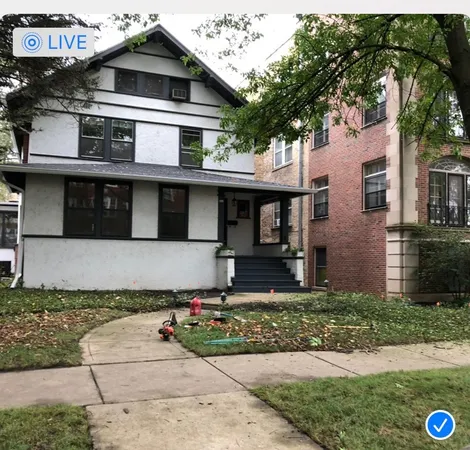 $7,000 | 934 Michigan Avenue, Evanston, IL 60202