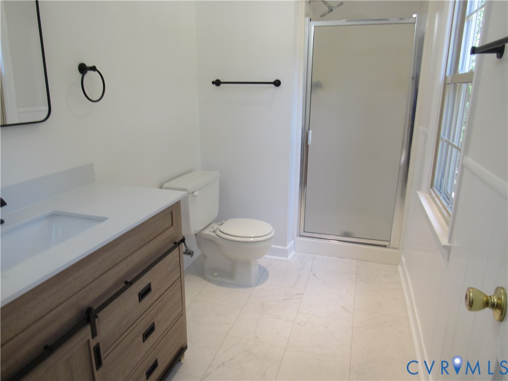 2818 Brookforest Road Midlothian, VA 23112 - Photo 18 of 27 Bedroom 1 Full Bath