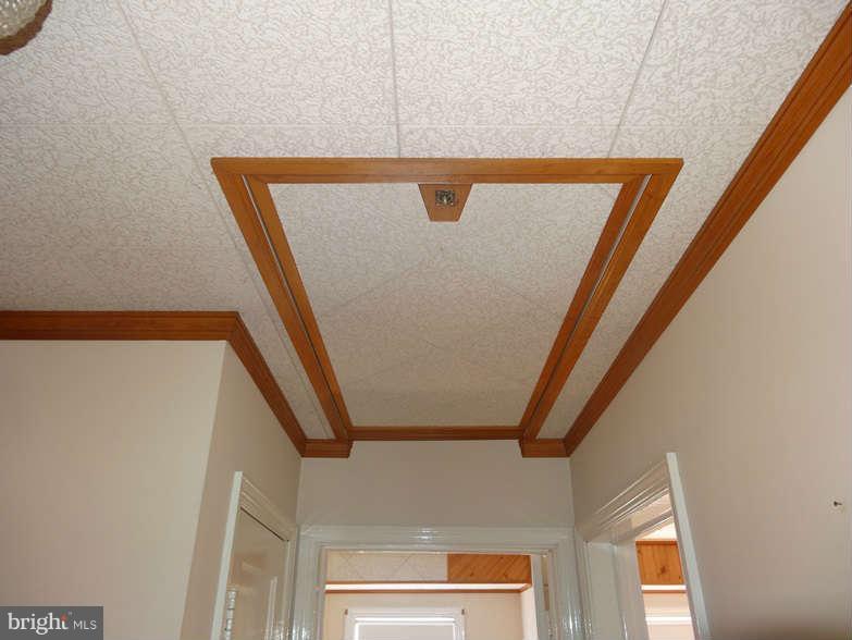 8631 Oakleigh Road Baltimore, MD 21234 - Photo 22 of 27 Interior (General)