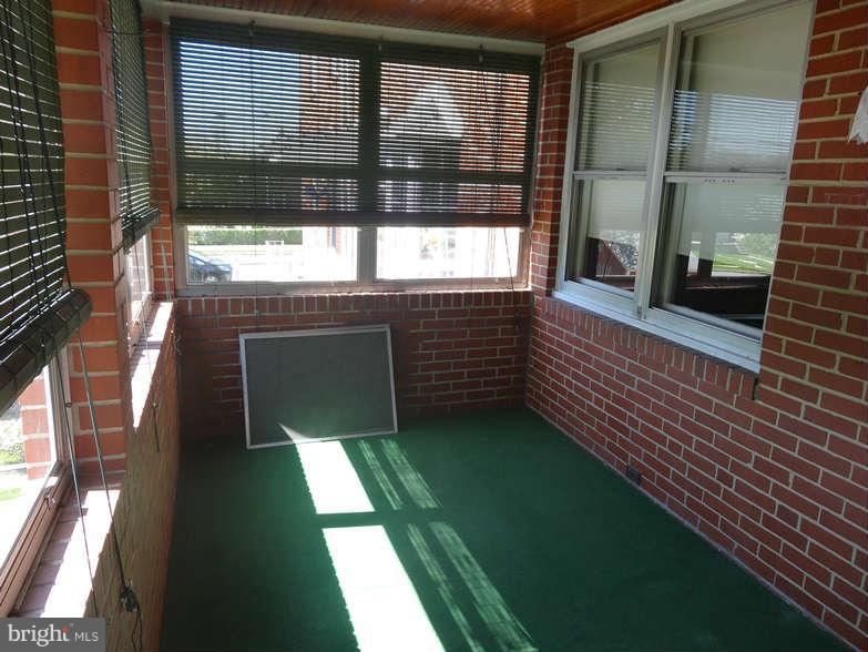 8631 Oakleigh Road Baltimore, MD 21234 - Photo 5 of 27 Interior (General)