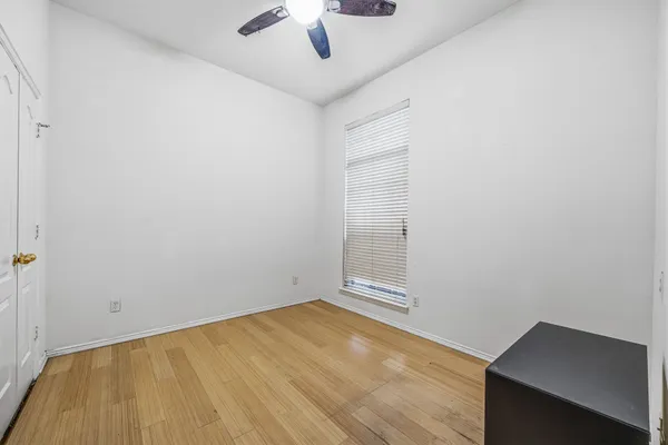 $369,000 | 411 Green Cedar Drive, League City, TX 77573