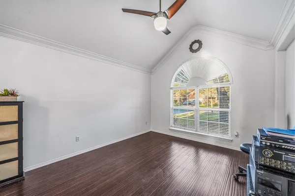 $369,000 | 411 Green Cedar Drive, League City, TX 77573