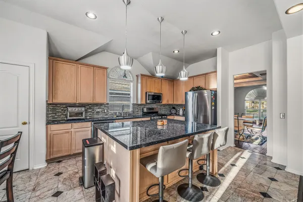 $369,000 | 411 Green Cedar Drive, League City, TX 77573