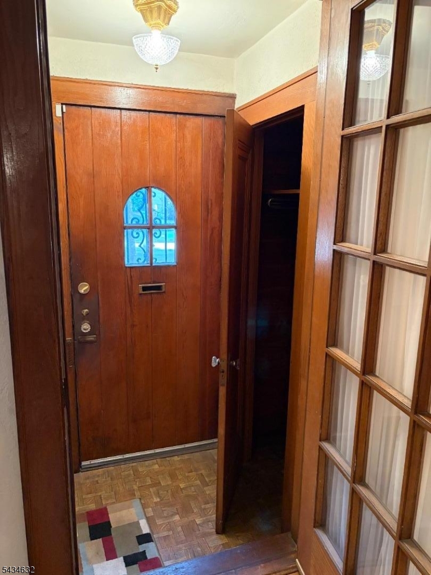 12 Ferncliff Road Bloomfield, NJ 07003 - Photo 17 of 49