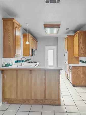 $2,800 | 6312 Bittersweet Drive, Arlington, TX 76001