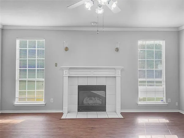 $2,800 | 6312 Bittersweet Drive, Arlington, TX 76001