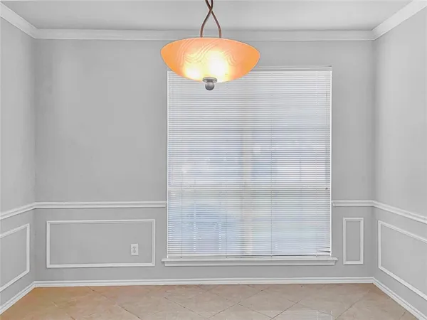 $2,800 | 6312 Bittersweet Drive, Arlington, TX 76001