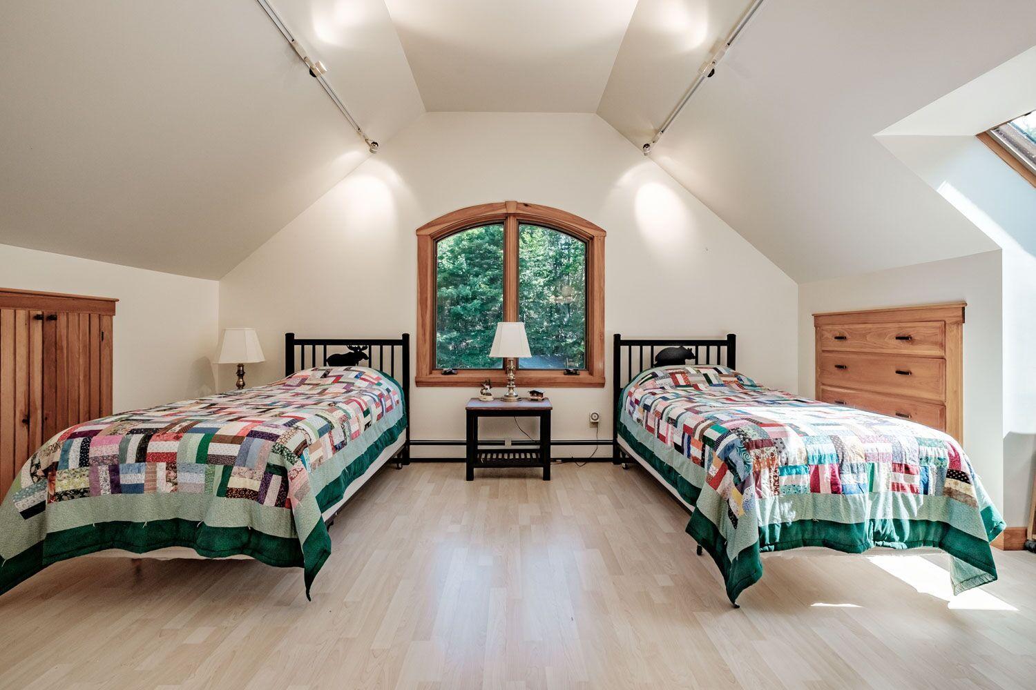120 Stevens Road Stoneham, ME 04231 - Photo 66 of 87 Guest area/craftrm
