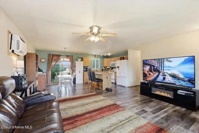 $410,000 | 6182 Lofty Ridge Street, Rathdrum, ID 83858