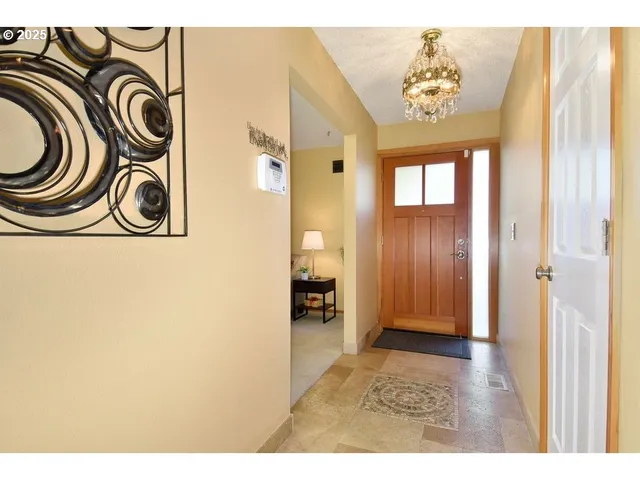 $547,000 | 1350 Northeast Cochran Drive, Gresham, OR 97030