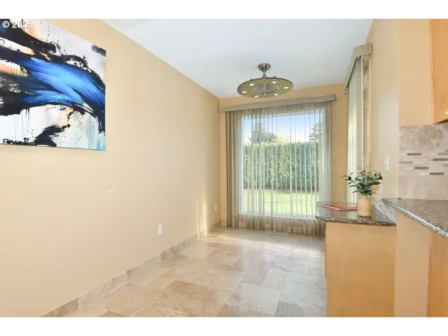 $547,000 | 1350 Northeast Cochran Drive, Gresham, OR 97030