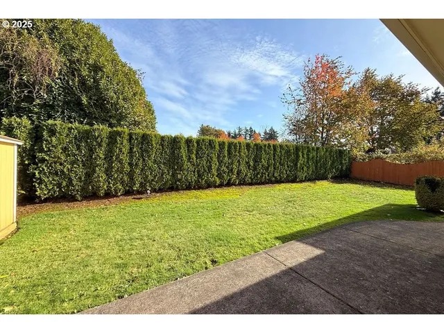 $547,000 | 1350 Northeast Cochran Drive, Gresham, OR 97030