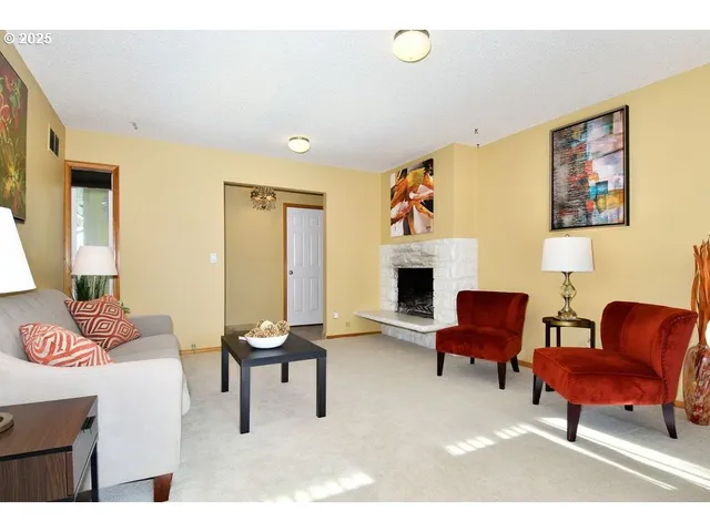 $547,000 | 1350 Northeast Cochran Drive, Gresham, OR 97030