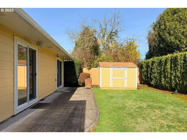 $547,000 | 1350 Northeast Cochran Drive, Gresham, OR 97030