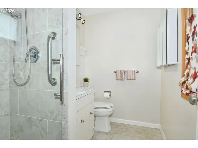 $547,000 | 1350 Northeast Cochran Drive, Gresham, OR 97030