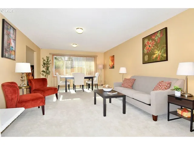 $547,000 | 1350 Northeast Cochran Drive, Gresham, OR 97030