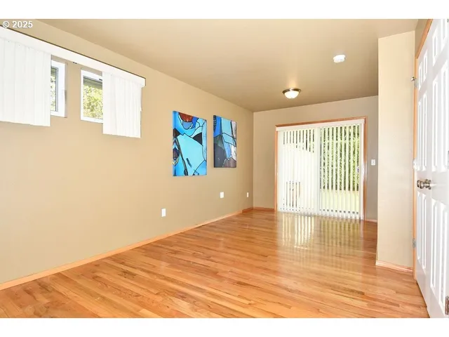 $547,000 | 1350 Northeast Cochran Drive, Gresham, OR 97030