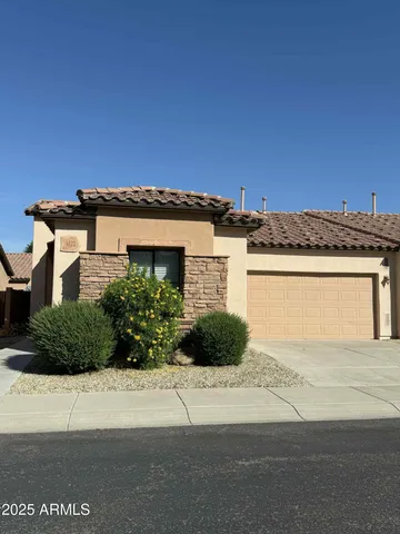 $1,975 | 4522 West Branham Lane, Laveen, AZ 85339