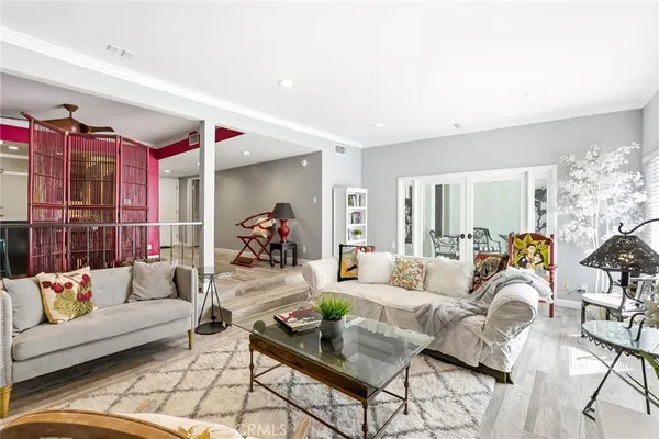 $720,000 | 4807 Woodley Avenue, Unit 303, Encino, CA 91436