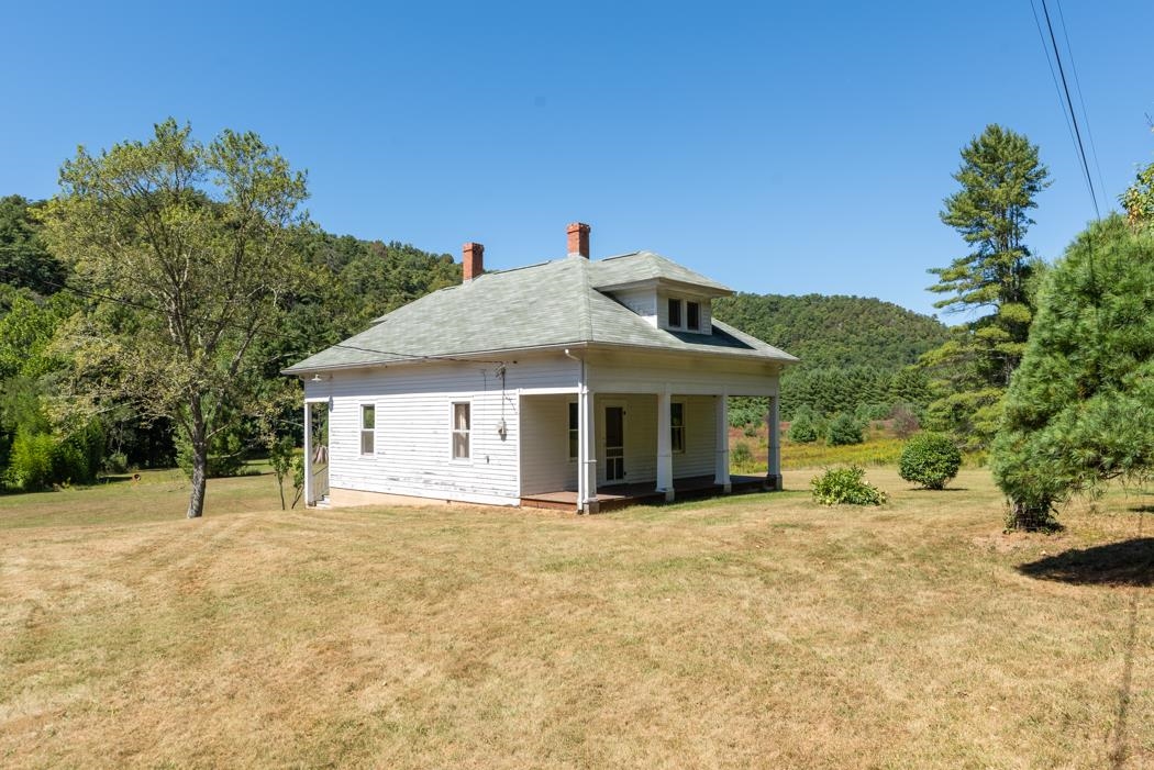 2183 Upper Forks Road Head Waters, VA 24442 - Photo 38 of 73 Gallery Image 38