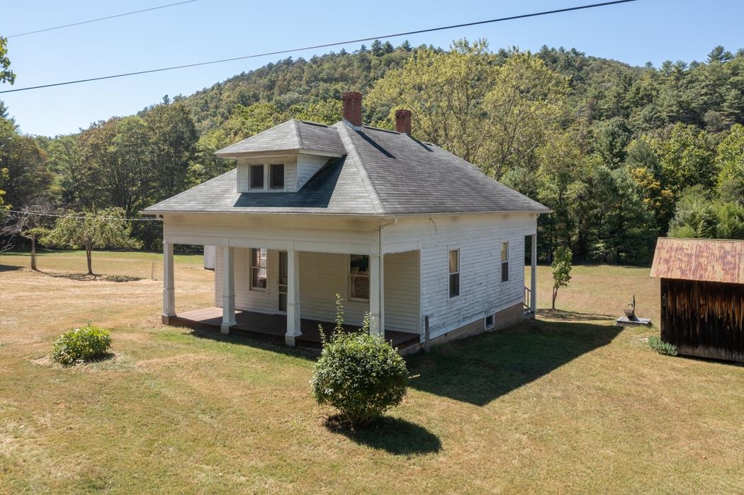 2183 Upper Forks Road Head Waters, VA 24442 - Photo 4 of 73 Gallery Image 4