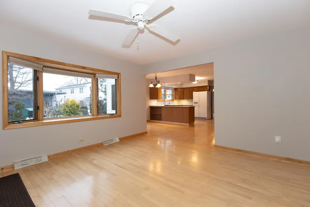 $419,900 | 1616 Hickory Street, Oshkosh, WI 54901