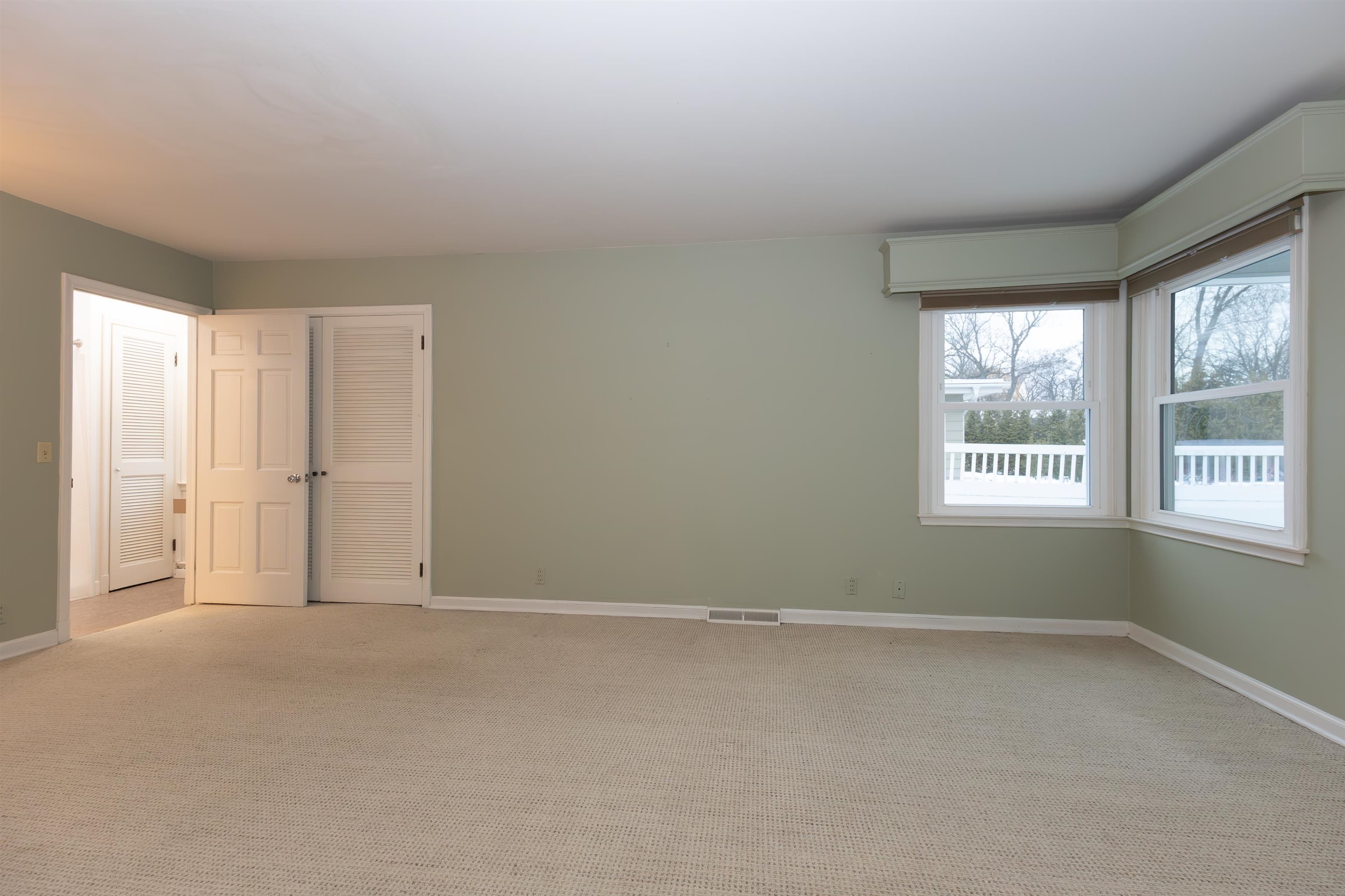 1616 Hickory Street Oshkosh, WI 54901 - Photo 19 of 59