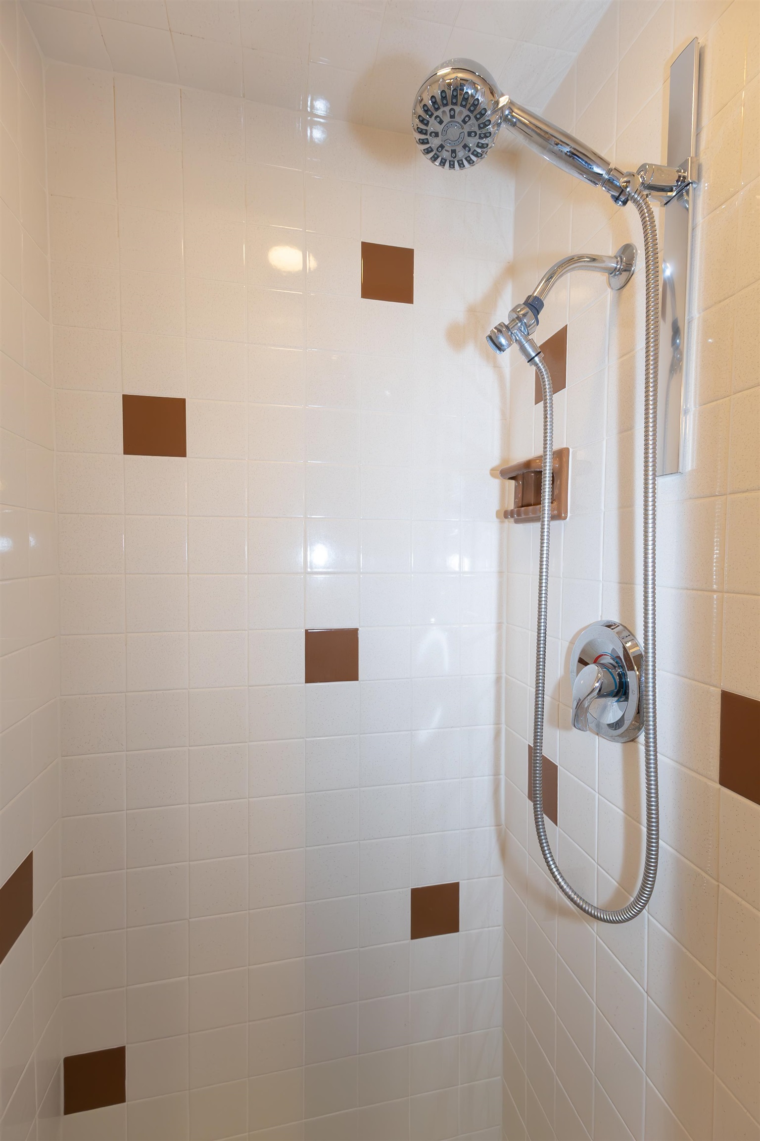 1616 Hickory Street Oshkosh, WI 54901 - Photo 32 of 59