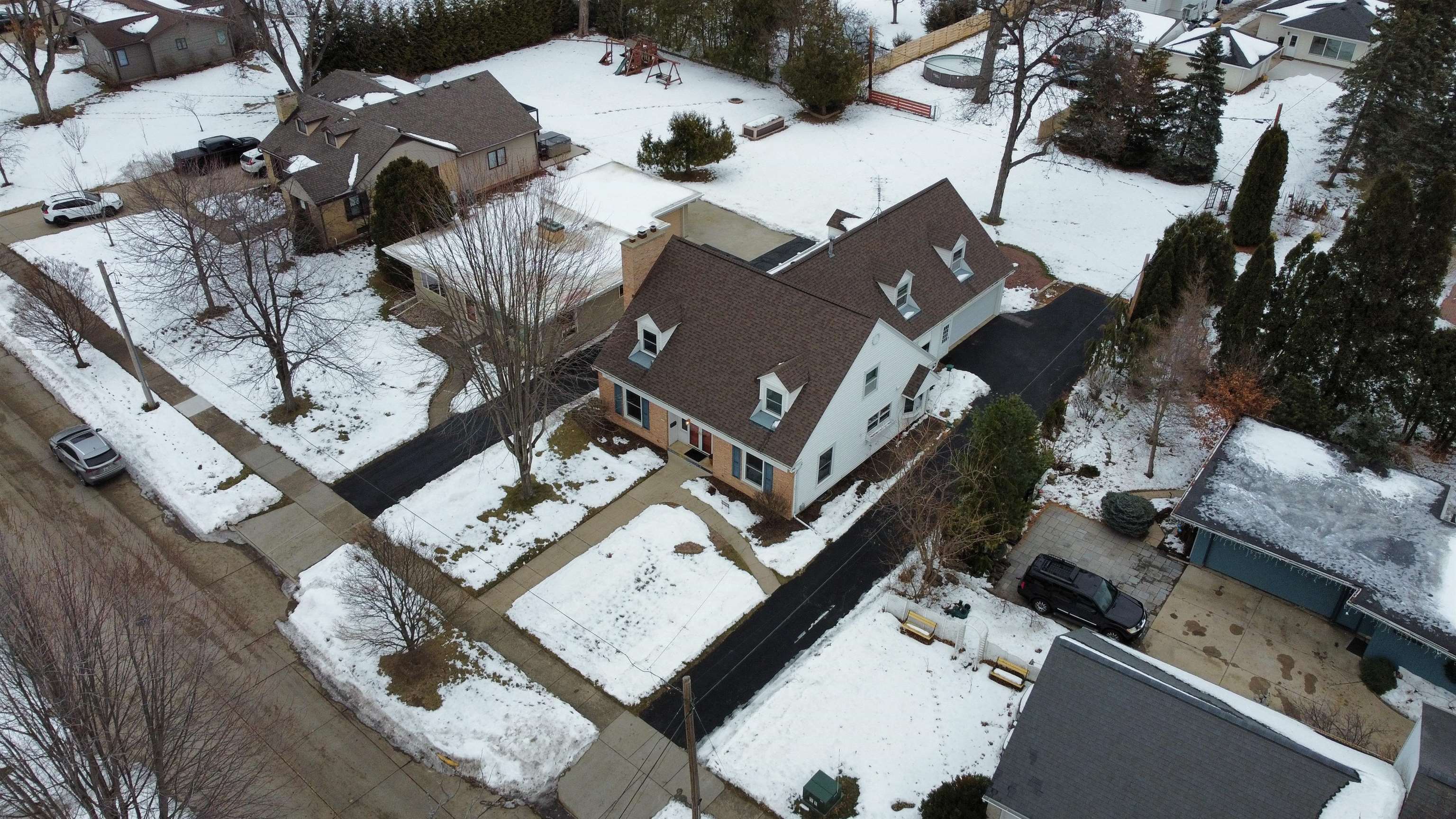 1616 Hickory Street Oshkosh, WI 54901 - Photo 55 of 59