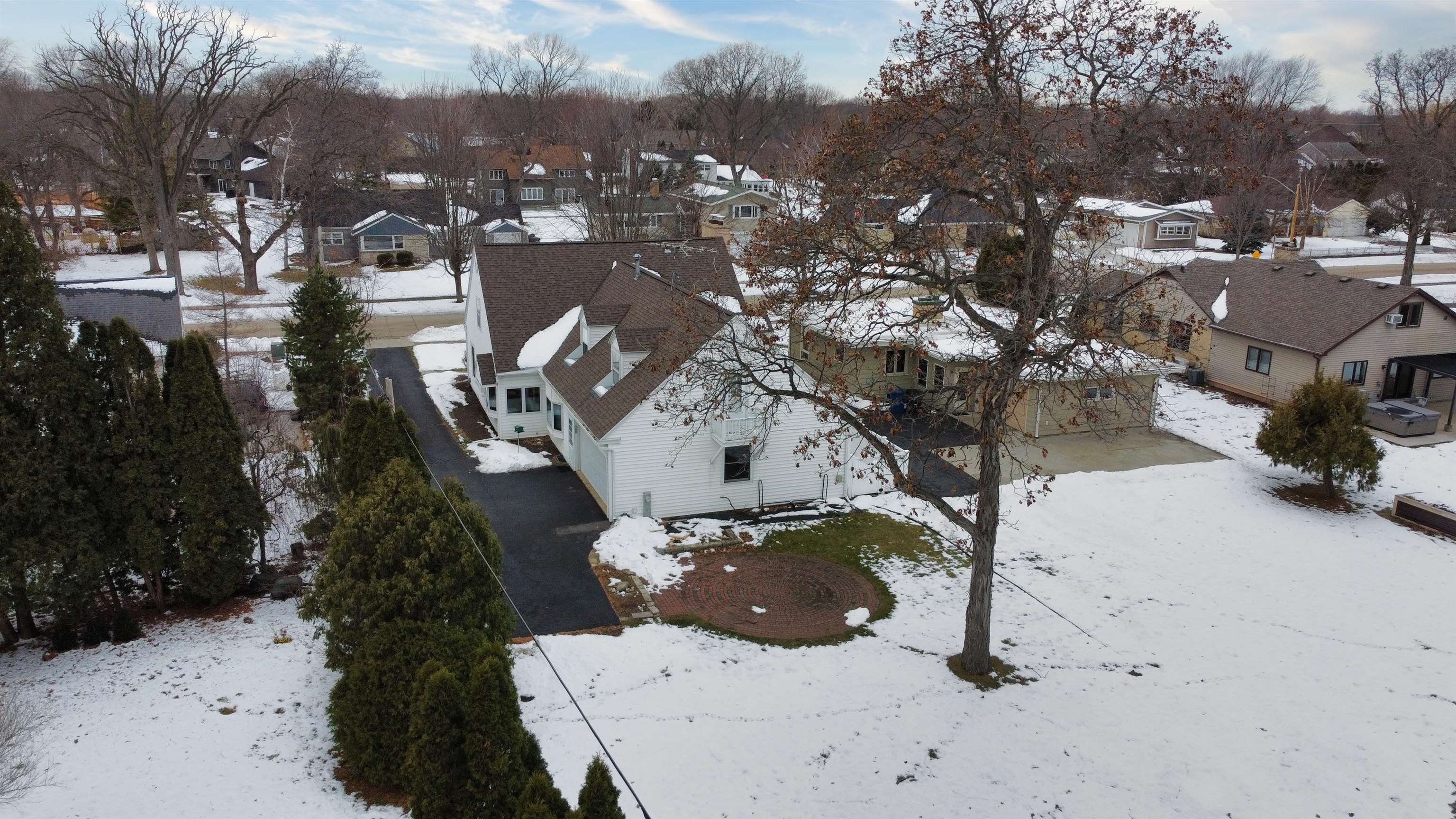 1616 Hickory Street Oshkosh, WI 54901 - Photo 56 of 59