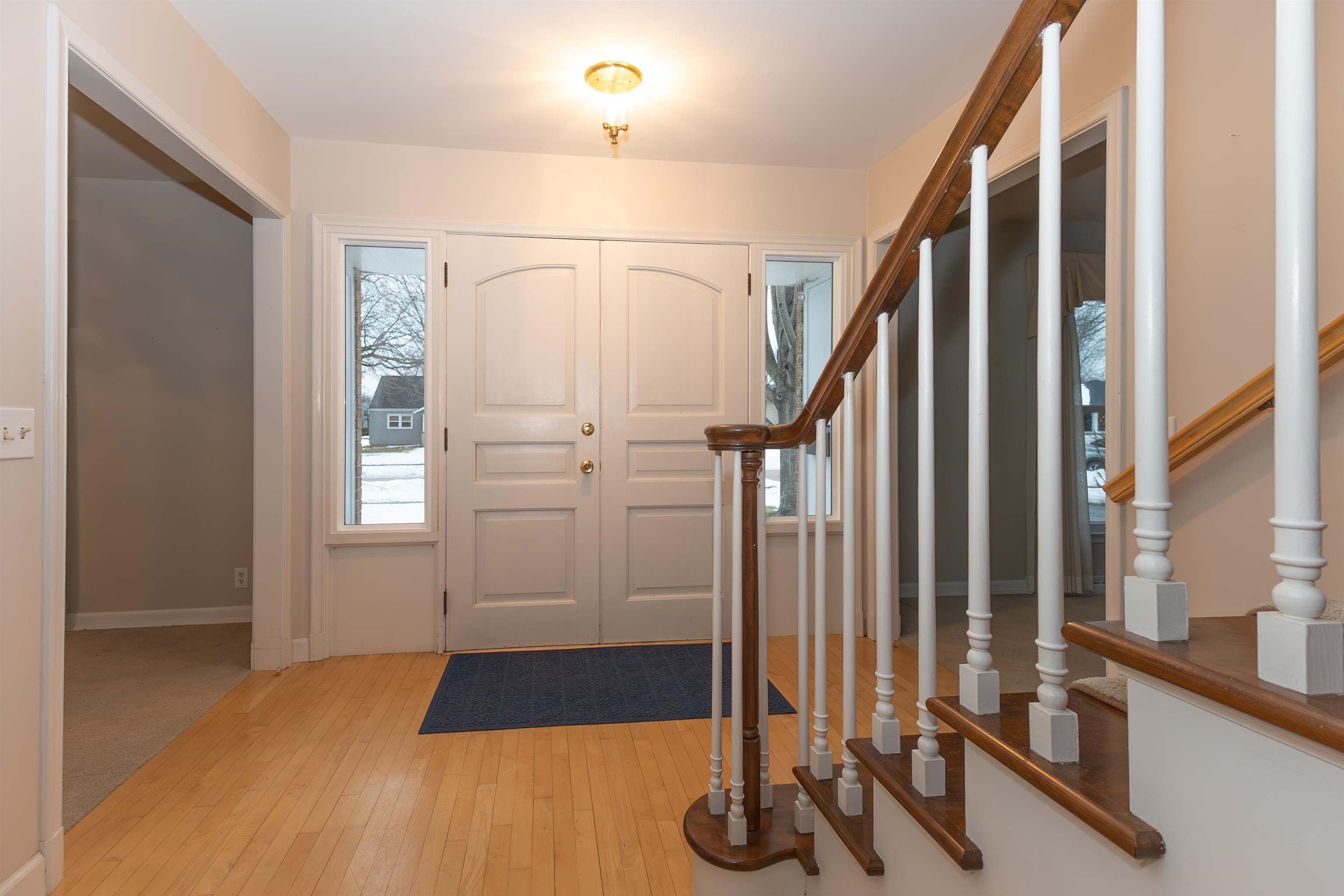 1616 Hickory Street Oshkosh, WI 54901 - Photo 6 of 59