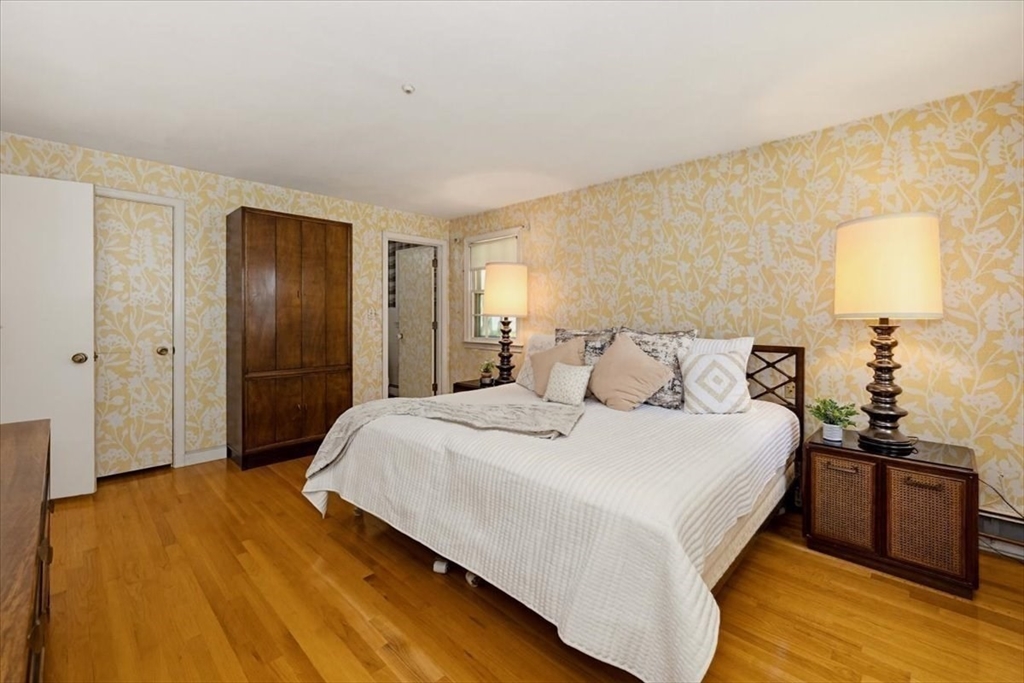 87 Hancock Road Needham, MA 02492 - Photo 18 of 37