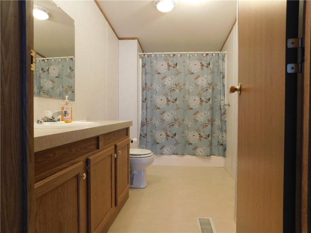 1520 Martin Road Connellsville, PA 15425 - Photo 15 of 20 Gallery Image 15