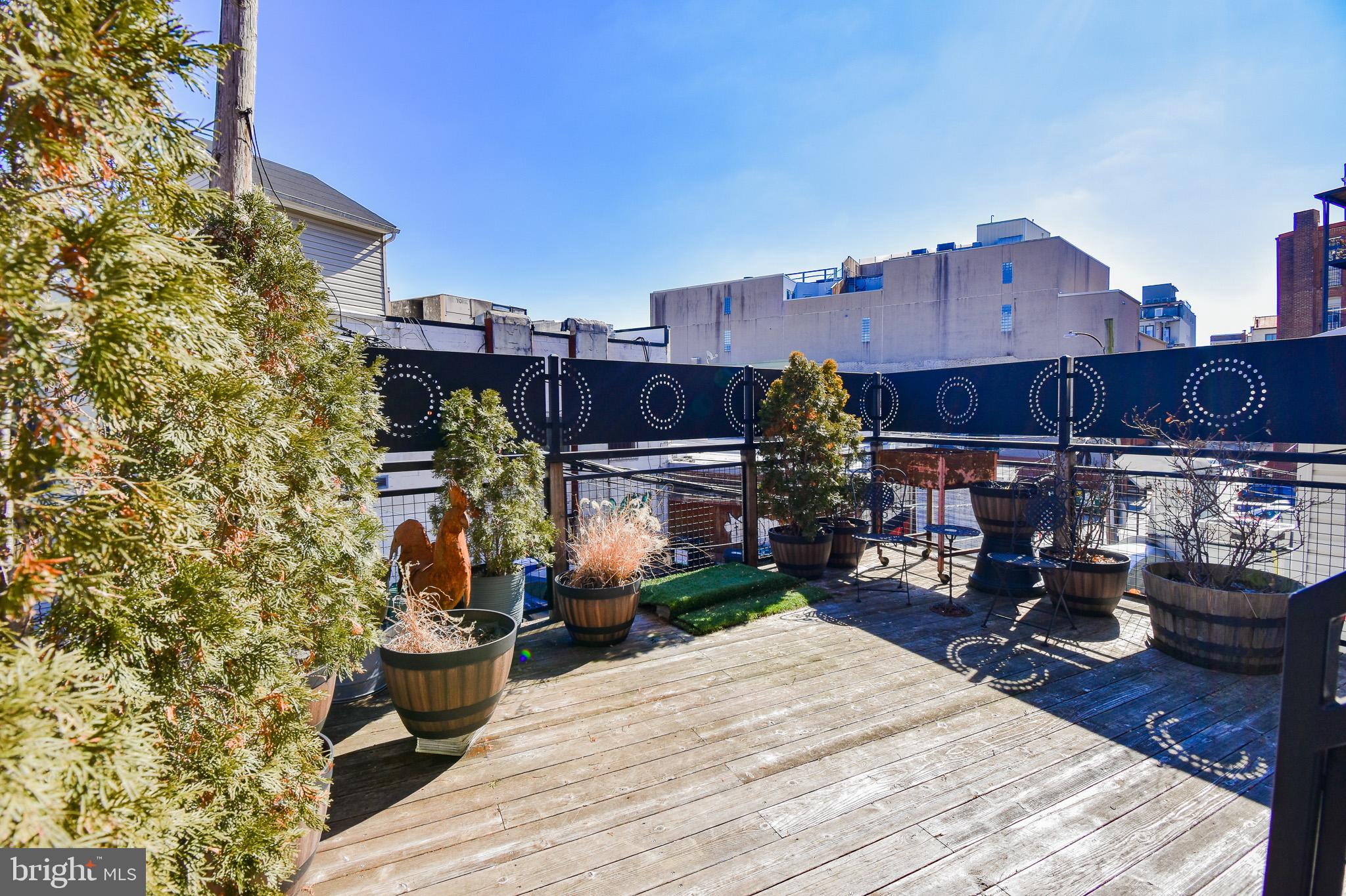 1830 Columbia Road Northwest Washington, DC 20009 - Photo 16 of 46